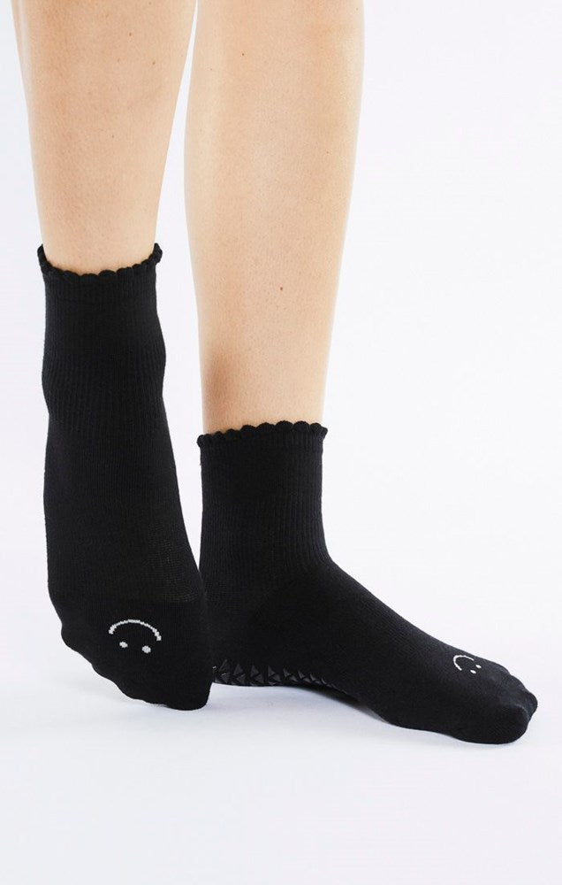 Pointe Studio Black Ankle FF Happy